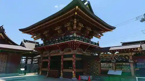 大杉神社の山門・神門