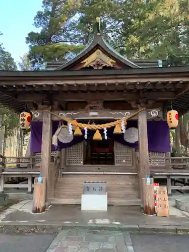 宇奈岐日女神社の本殿・本堂