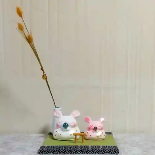 彌彦神社　(伊夜日子神社)の像