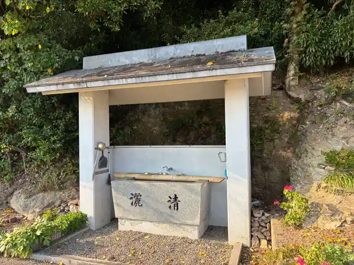 芝生八幡神社(徳島県)