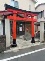 穀豊稲荷神社の{uncategorized: "未分類", other: "その他", undefined: "問題あり", building: "その他建物", grave: "お墓", sacred_gate: "鳥居", guardian: "狛犬", statue: "像", buddha: "仏像", history: "歴史", nature: "自然", garden: "庭園", animal: "動物", pagoda: "塔", temizu: "手水舎", mountain_gate: "山門・神門", sanctuary: "本殿・本堂", subordinate: "末社・摂社", art: "芸術", scenery: "景色", jizo: "地蔵", ema: "絵馬", goshuin: "御朱印", omikuji: "おみくじ", items: "授与品その他", amulet: "お守り", goshuincho: "御朱印帳", eats: "食事", festival: "お祭り", votive_dance: "神楽", shichigosan: "七五三参", wedding: "結婚式", experience: "体験その他", initially: "初詣", around: "周辺", anti_infection: "感染症対策"}