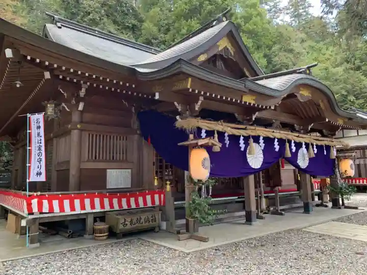 鳩ヶ嶺八幡宮の本殿・本堂