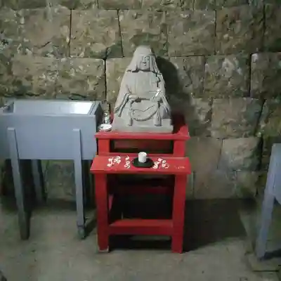 江島杉山神社の像