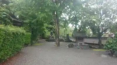 妙蓮寺の末社・摂社