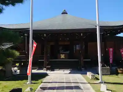 実成寺の本殿・本堂