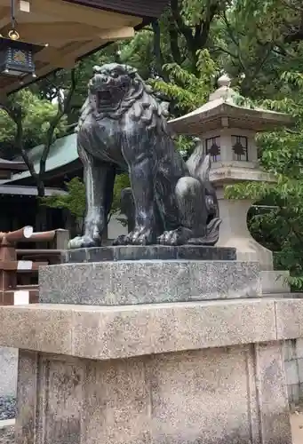 湊川神社の狛犬