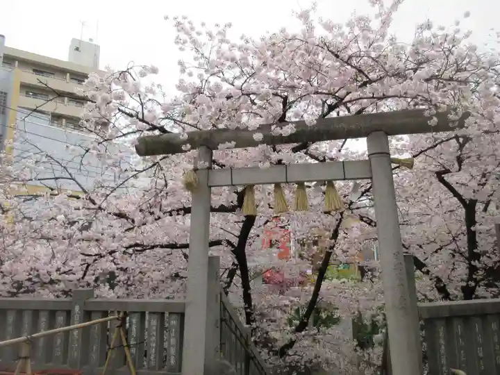 元三島神社の鳥居