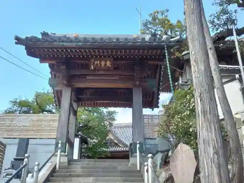 萬福寺の山門・神門