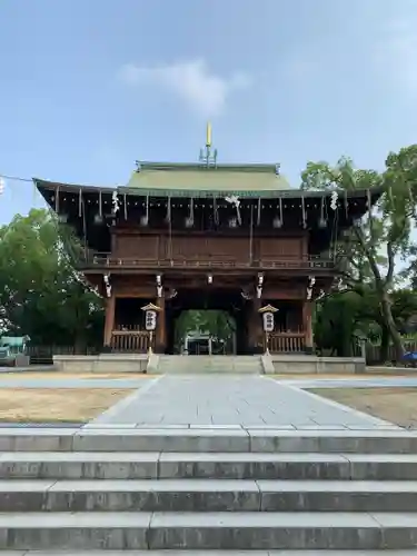 石切劔箭神社の山門