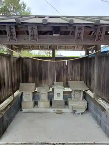 網戸神社の末社・摂社