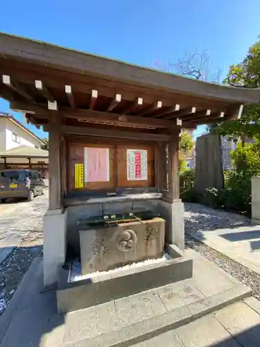 尾久八幡神社の手水舎