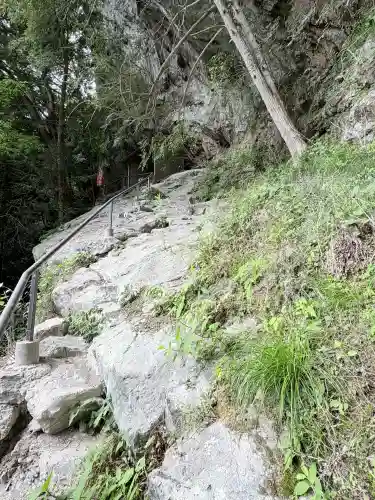 灌頂ヶ滝不動明王(徳島県)