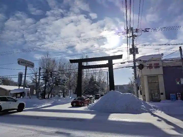 旭川神社の鳥居
