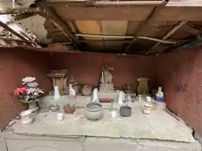祠（兵庫区鵯越筋）のその他建物