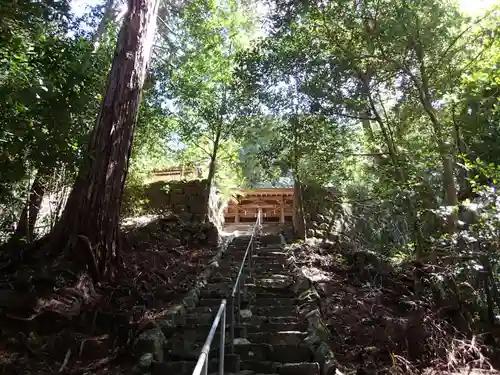 天忍穂別神社の建物その他