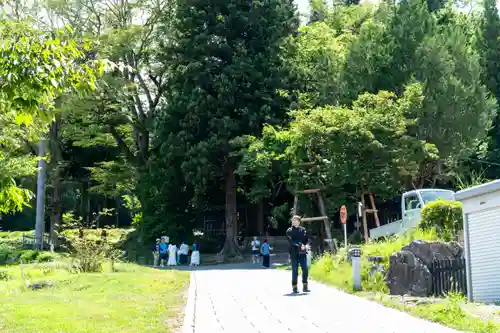 諏訪大社上社前宮(長野県)