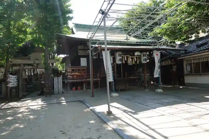 河堀稲生神社の本殿・本堂