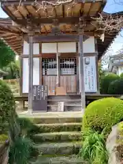 威徳寺の本殿