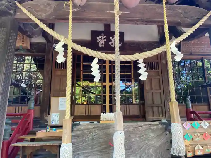 常祗稲荷神社の{uncategorized: "未分類", other: "その他", undefined: "問題あり", building: "その他建物", grave: "お墓", sacred_gate: "鳥居", guardian: "狛犬", statue: "像", buddha: "仏像", history: "歴史", nature: "自然", garden: "庭園", animal: "動物", pagoda: "塔", temizu: "手水舎", mountain_gate: "山門・神門", sanctuary: "本殿・本堂", subordinate: "末社・摂社", art: "芸術", scenery: "景色", jizo: "地蔵", ema: "絵馬", goshuin: "御朱印", omikuji: "おみくじ", items: "授与品その他", amulet: "お守り", goshuincho: "御朱印帳", eats: "食事", festival: "お祭り", votive_dance: "神楽", shichigosan: "七五三参", wedding: "結婚式", experience: "体験その他", initially: "初詣", around: "周辺", anti_infection: "感染症対策"}