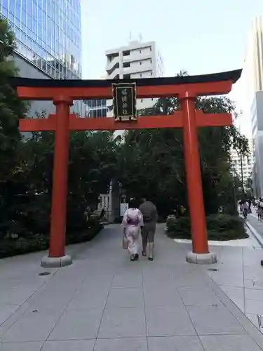 福徳神社（芽吹稲荷）の鳥居