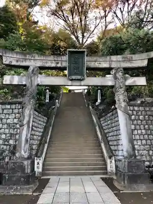 品川神社の鳥居
