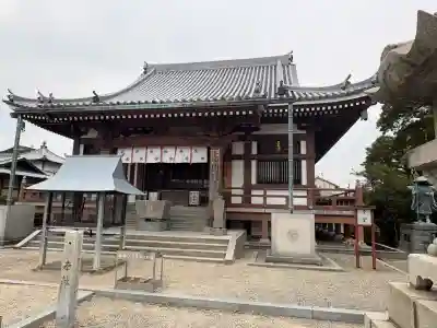 南光坊の{uncategorized: "未分類", other: "その他", undefined: "問題あり", building: "その他建物", grave: "お墓", sacred_gate: "鳥居", guardian: "狛犬", statue: "像", buddha: "仏像", history: "歴史", nature: "自然", garden: "庭園", animal: "動物", pagoda: "塔", temizu: "手水舎", mountain_gate: "山門・神門", sanctuary: "本殿・本堂", subordinate: "末社・摂社", art: "芸術", scenery: "景色", jizo: "地蔵", ema: "絵馬", goshuin: "御朱印", omikuji: "おみくじ", items: "授与品その他", amulet: "お守り", goshuincho: "御朱印帳", eats: "食事", festival: "お祭り", votive_dance: "神楽", shichigosan: "七五三参", wedding: "結婚式", experience: "体験その他", initially: "初詣", around: "周辺", anti_infection: "感染症対策"}
