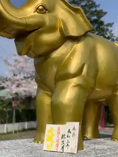 長福寿寺の狛犬