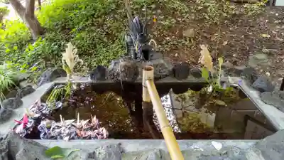 虻田神社の手水舎