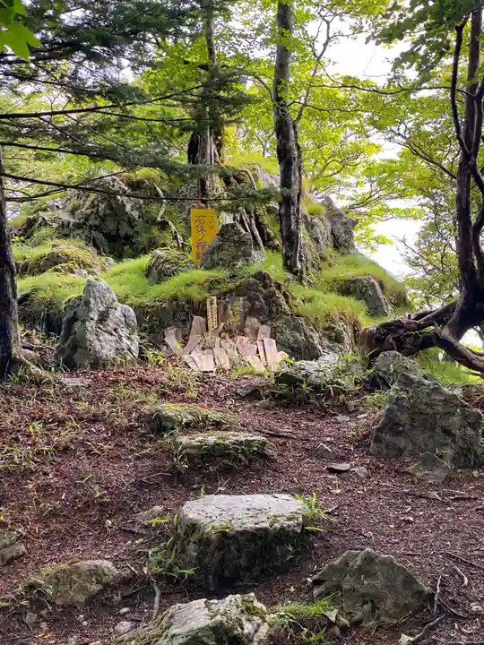 弥山神社(天河大辨財天社奥宮)(奈良県)