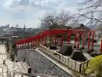 防府稲荷大明神の{uncategorized: "未分類", other: "その他", undefined: "問題あり", building: "その他建物", grave: "お墓", sacred_gate: "鳥居", guardian: "狛犬", statue: "像", buddha: "仏像", history: "歴史", nature: "自然", garden: "庭園", animal: "動物", pagoda: "塔", temizu: "手水舎", mountain_gate: "山門・神門", sanctuary: "本殿・本堂", subordinate: "末社・摂社", art: "芸術", scenery: "景色", jizo: "地蔵", ema: "絵馬", goshuin: "御朱印", omikuji: "おみくじ", items: "授与品その他", amulet: "お守り", goshuincho: "御朱印帳", eats: "食事", festival: "お祭り", votive_dance: "神楽", shichigosan: "七五三参", wedding: "結婚式", experience: "体験その他", initially: "初詣", around: "周辺", anti_infection: "感染症対策"}