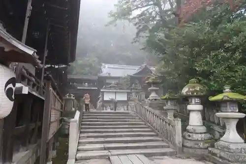 日牟禮八幡宮の建物その他