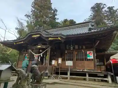 雄琴神社の本殿・本堂