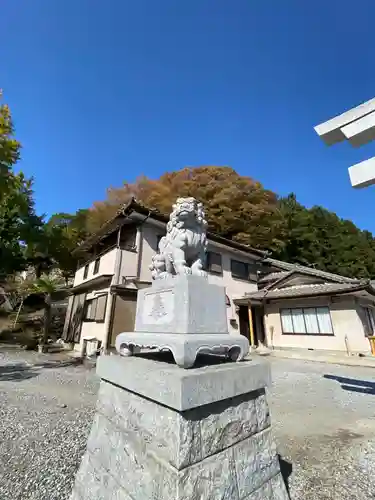 浅間神社の狛犬