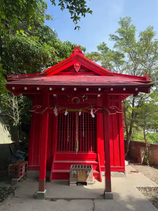 芝守稲荷神社の{uncategorized: "未分類", other: "その他", undefined: "問題あり", building: "その他建物", grave: "お墓", sacred_gate: "鳥居", guardian: "狛犬", statue: "像", buddha: "仏像", history: "歴史", nature: "自然", garden: "庭園", animal: "動物", pagoda: "塔", temizu: "手水舎", mountain_gate: "山門・神門", sanctuary: "本殿・本堂", subordinate: "末社・摂社", art: "芸術", scenery: "景色", jizo: "地蔵", ema: "絵馬", goshuin: "御朱印", omikuji: "おみくじ", items: "授与品その他", amulet: "お守り", goshuincho: "御朱印帳", eats: "食事", festival: "お祭り", votive_dance: "神楽", shichigosan: "七五三参", wedding: "結婚式", experience: "体験その他", initially: "初詣", around: "周辺", anti_infection: "感染症対策"}