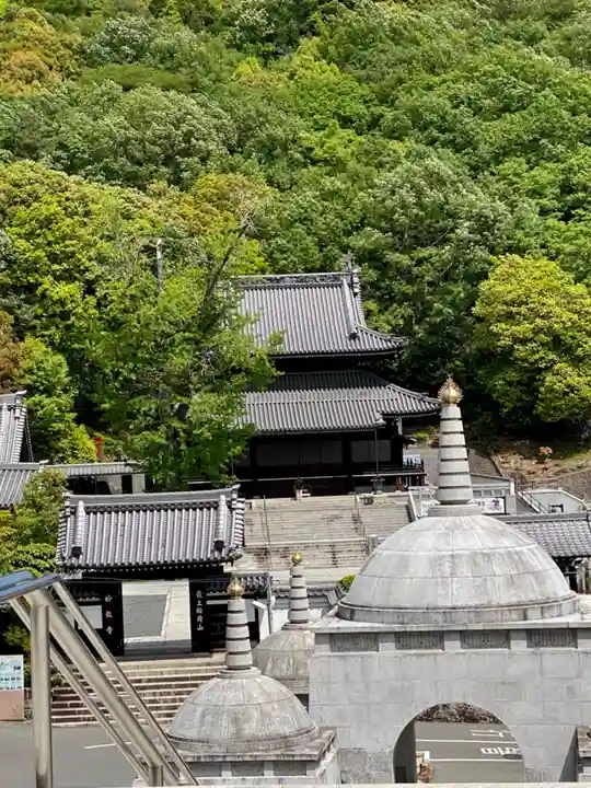 最上稲荷山妙教寺(岡山県)