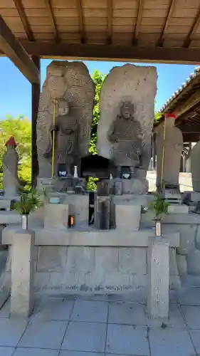 乙津寺　（鏡島弘法）の{uncategorized: "未分類", other: "その他", undefined: "問題あり", building: "その他建物", grave: "お墓", sacred_gate: "鳥居", guardian: "狛犬", statue: "像", buddha: "仏像", history: "歴史", nature: "自然", garden: "庭園", animal: "動物", pagoda: "塔", temizu: "手水舎", mountain_gate: "山門・神門", sanctuary: "本殿・本堂", subordinate: "末社・摂社", art: "芸術", scenery: "景色", jizo: "地蔵", ema: "絵馬", goshuin: "御朱印", omikuji: "おみくじ", items: "授与品その他", amulet: "お守り", goshuincho: "御朱印帳", eats: "食事", festival: "お祭り", votive_dance: "神楽", shichigosan: "七五三参", wedding: "結婚式", experience: "体験その他", initially: "初詣", around: "周辺", anti_infection: "感染症対策"}