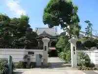霊梅寺の山門・神門