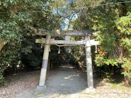 御霊神社の鳥居