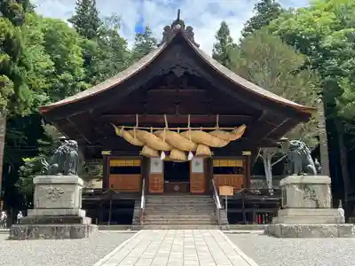 諏訪大社下社秋宮(長野県)