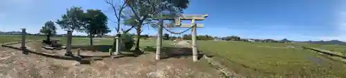 横浜神社の鳥居