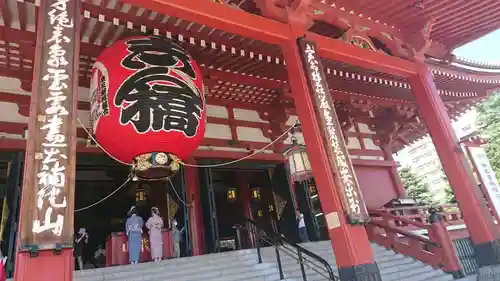 浅草寺の本殿・本堂