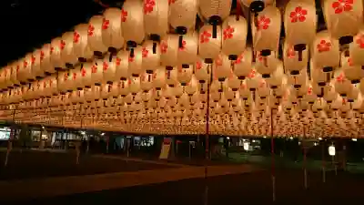 兵庫縣姫路護國神社の{uncategorized: "未分類", other: "その他", undefined: "問題あり", building: "その他建物", grave: "お墓", sacred_gate: "鳥居", guardian: "狛犬", statue: "像", buddha: "仏像", history: "歴史", nature: "自然", garden: "庭園", animal: "動物", pagoda: "塔", temizu: "手水舎", mountain_gate: "山門・神門", sanctuary: "本殿・本堂", subordinate: "末社・摂社", art: "芸術", scenery: "景色", jizo: "地蔵", ema: "絵馬", goshuin: "御朱印", omikuji: "おみくじ", items: "授与品その他", amulet: "お守り", goshuincho: "御朱印帳", eats: "食事", festival: "お祭り", votive_dance: "神楽", shichigosan: "七五三参", wedding: "結婚式", experience: "体験その他", initially: "初詣", around: "周辺", anti_infection: "感染症対策"}