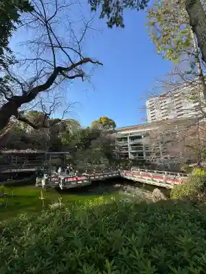 東郷神社の{uncategorized: "未分類", other: "その他", undefined: "問題あり", building: "その他建物", grave: "お墓", sacred_gate: "鳥居", guardian: "狛犬", statue: "像", buddha: "仏像", history: "歴史", nature: "自然", garden: "庭園", animal: "動物", pagoda: "塔", temizu: "手水舎", mountain_gate: "山門・神門", sanctuary: "本殿・本堂", subordinate: "末社・摂社", art: "芸術", scenery: "景色", jizo: "地蔵", ema: "絵馬", goshuin: "御朱印", omikuji: "おみくじ", items: "授与品その他", amulet: "お守り", goshuincho: "御朱印帳", eats: "食事", festival: "お祭り", votive_dance: "神楽", shichigosan: "七五三参", wedding: "結婚式", experience: "体験その他", initially: "初詣", around: "周辺", anti_infection: "感染症対策"}