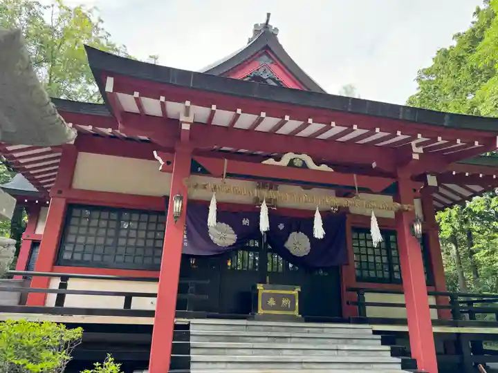 山中諏訪神社(山梨県)