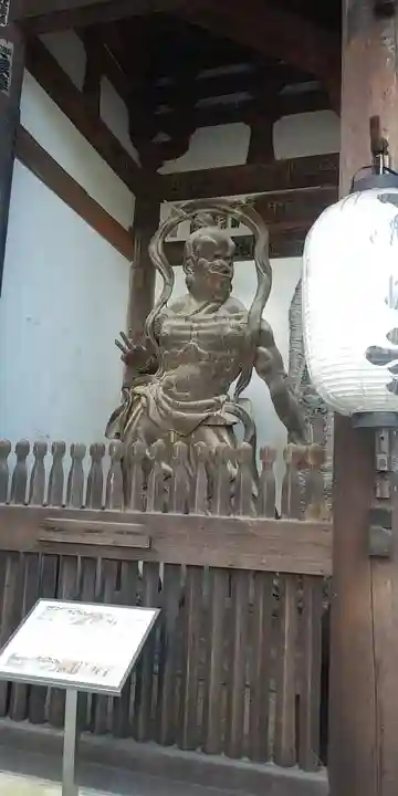 石山寺の像