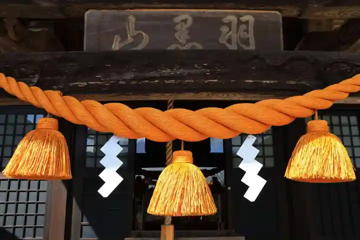 長屋神社の本殿・本堂