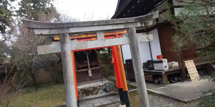 梅宮大社の鳥居