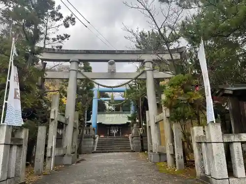 小名浜諏訪神社の鳥居