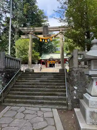 一幣司浅間神社の{uncategorized: "未分類", other: "その他", undefined: "問題あり", building: "その他建物", grave: "お墓", sacred_gate: "鳥居", guardian: "狛犬", statue: "像", buddha: "仏像", history: "歴史", nature: "自然", garden: "庭園", animal: "動物", pagoda: "塔", temizu: "手水舎", mountain_gate: "山門・神門", sanctuary: "本殿・本堂", subordinate: "末社・摂社", art: "芸術", scenery: "景色", jizo: "地蔵", ema: "絵馬", goshuin: "御朱印", omikuji: "おみくじ", items: "授与品その他", amulet: "お守り", goshuincho: "御朱印帳", eats: "食事", festival: "お祭り", votive_dance: "神楽", shichigosan: "七五三参", wedding: "結婚式", experience: "体験その他", initially: "初詣", around: "周辺", anti_infection: "感染症対策"}