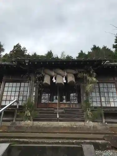野白神社の本殿・本堂